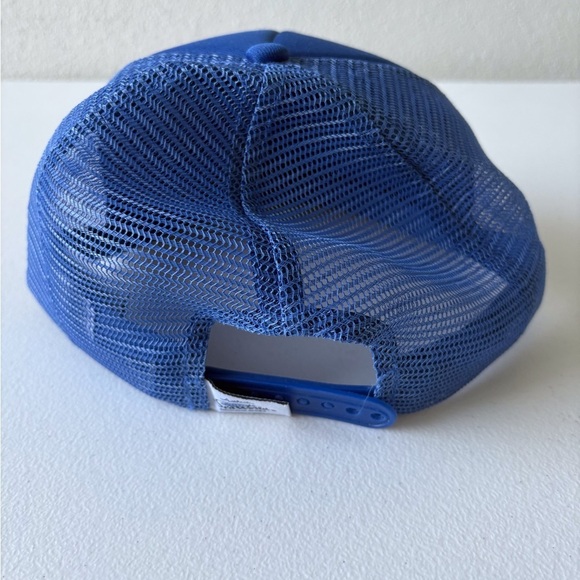 Sea World Authentic Blue Ball Cap Adjustable Trucker Hat Theme Parks - Picture 4 of 5